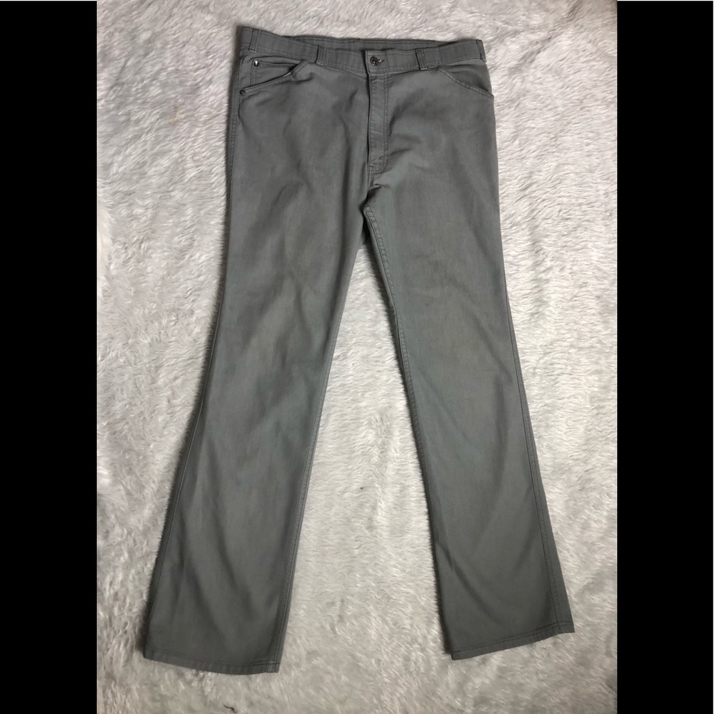 Levi’s vintage a skosh more room jeans size 40